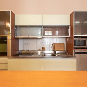 Patrik's Center Apartamento Budapest